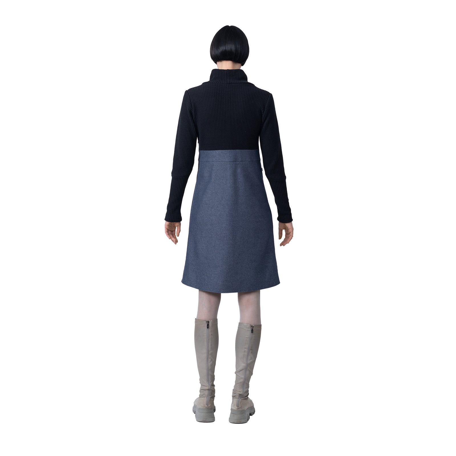Jeanskleid mit Strickrolli